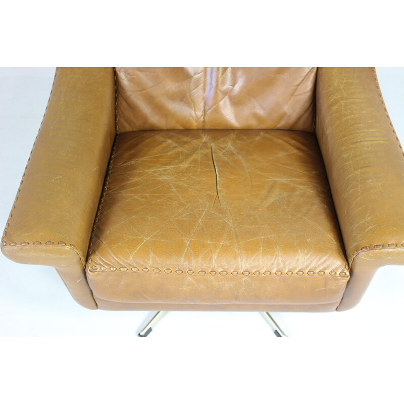 Matador Swivel Leather Chair by Aage Christiansen for Erhardsen & Andersen - 1960s