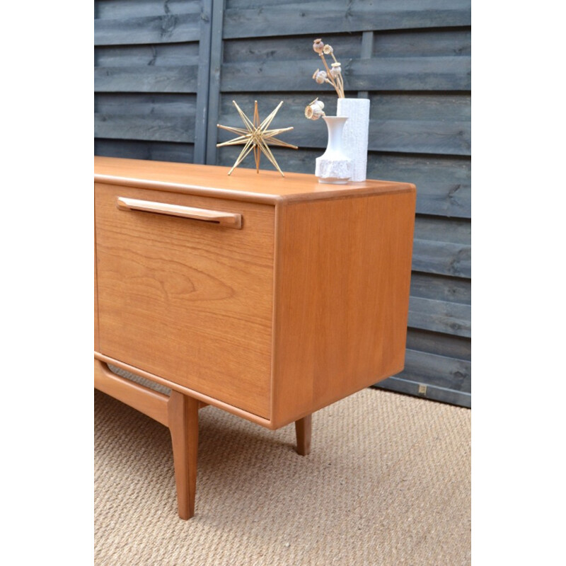 Sideboard in teak by Beithcraft - 1960s