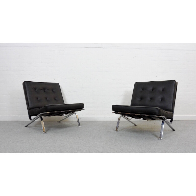 Pair of RH-301 Flat Bar Lounge Chairs in black leather by Robert Haussmann for De Sede - 1950s