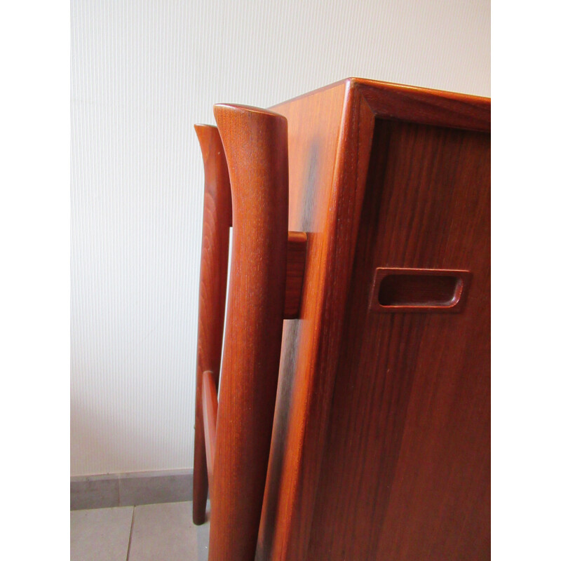 Scandinavian row teak by Finn Juhl for Samcom - 1950s