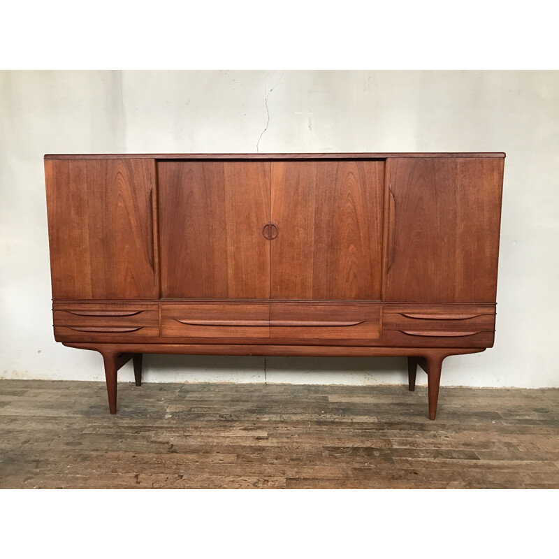 Vintage UM 14 sideboard by Johannes Andersen for Samcom - 1960s