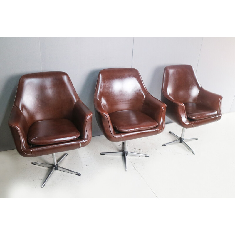 Set of 3 vintage armchairs in brown vynil - 1960s