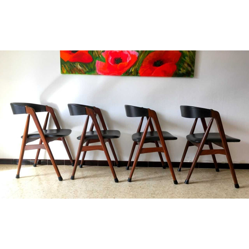 Set of 4 Scandinavian Rosewood Chairs by Kai Kristiansen - 1960s