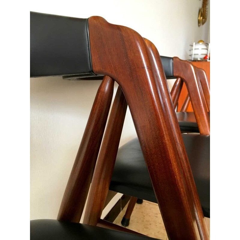 Set of 4 Scandinavian Rosewood Chairs by Kai Kristiansen - 1960s