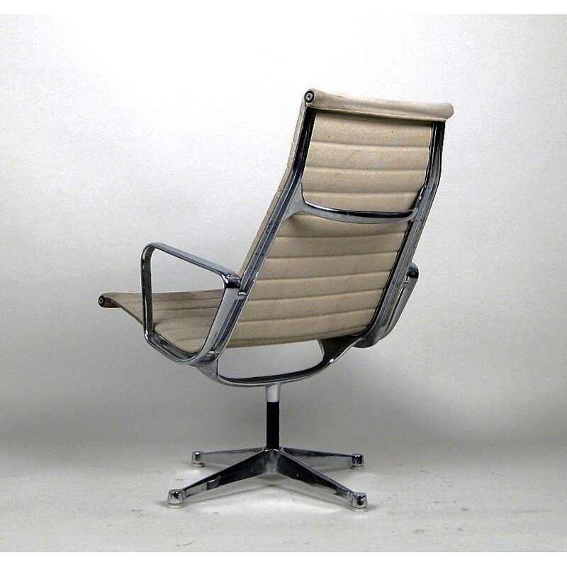 Fauteuil vintage EA116 de Charles and Ray Eames - 1980