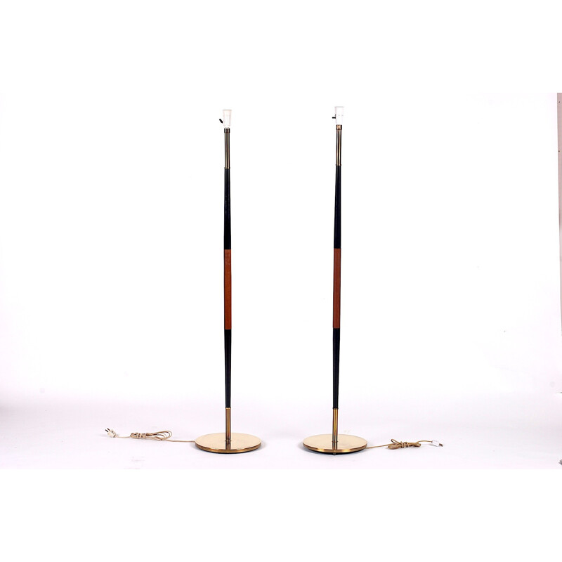 Pair of danish floor lamp in teak and brass - 1960s