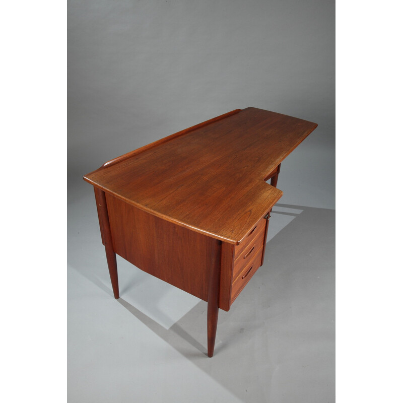 Scandinavian vintage desk by Peter Lovig Nielsen - 1950s