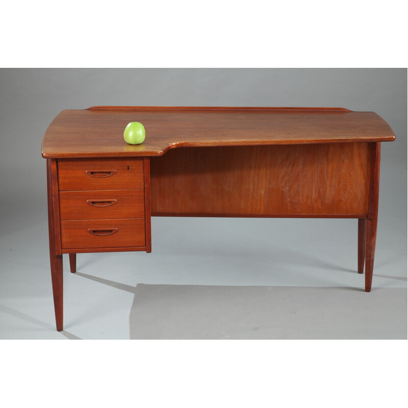 Scandinavian vintage desk by Peter Lovig Nielsen - 1950s