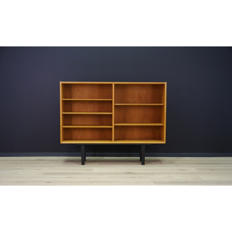 Vintage bookcase in oak by Poul Hundevad - 1960s