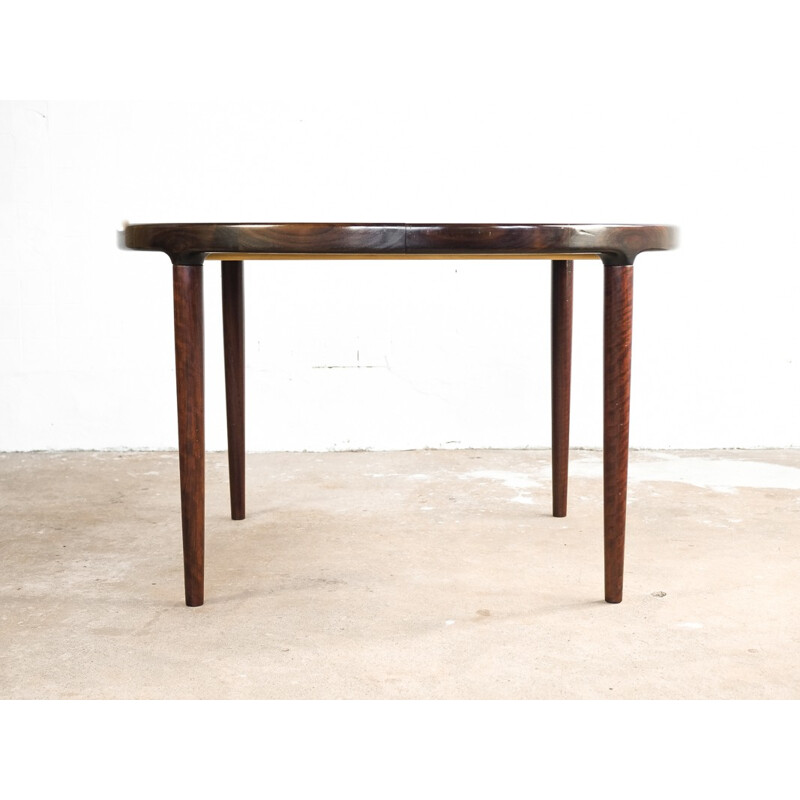 Table ronde danoise en palissandre avec 2 plaques d'extension - 1960