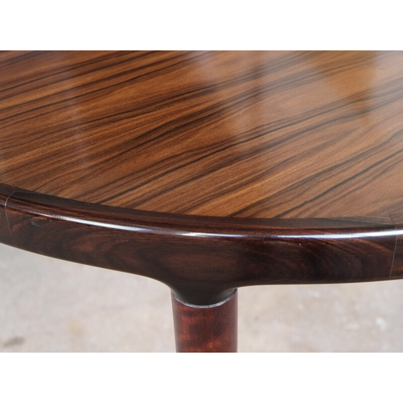 Danish round table in rosewood with 2 extension plates - 1960s