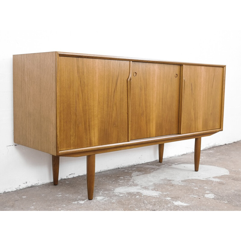 Vintage sideboard in teak by Gunni Omann for ACO Møbler - 1960s