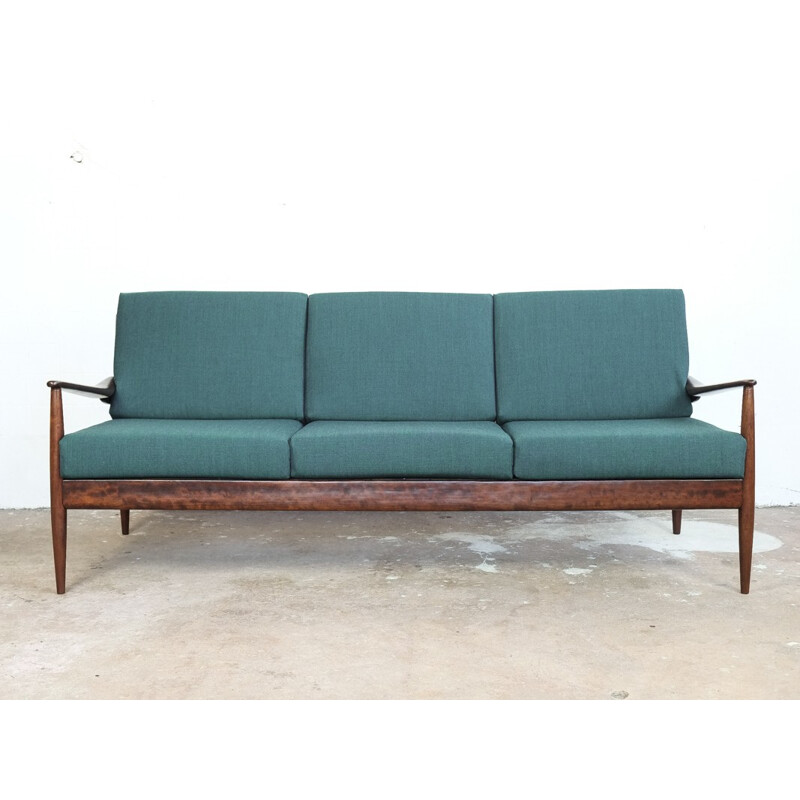 Vintage seating group in wallnut by Beka Design - 1960s