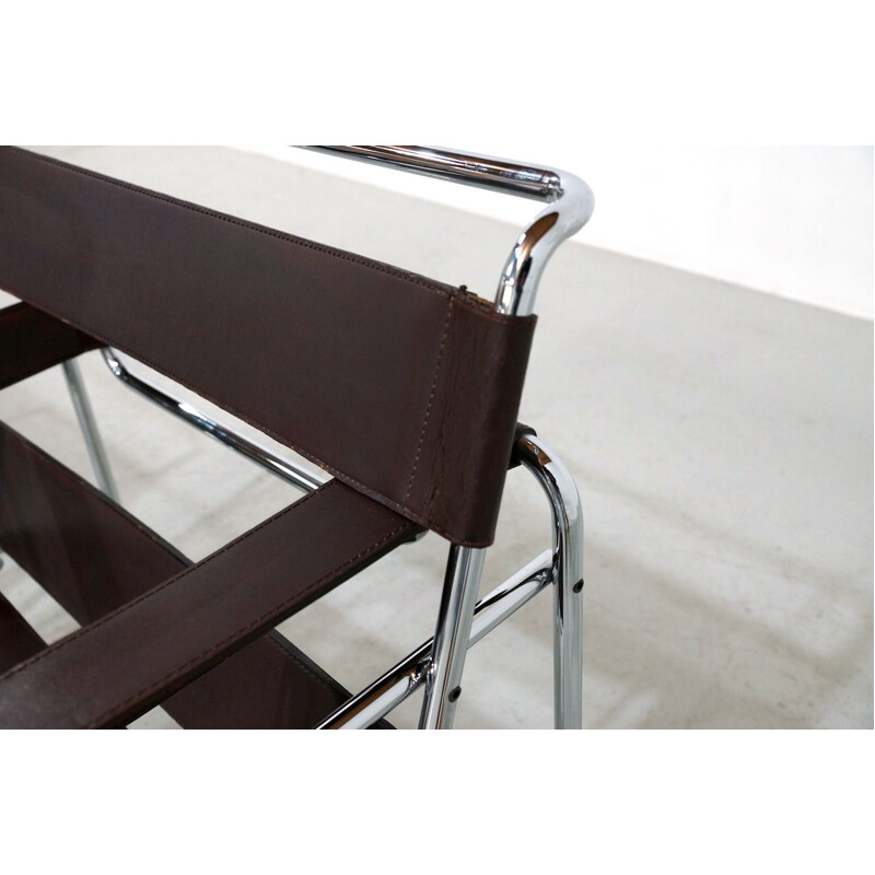 Pair of Deep Brown Leather Wassily Chairs by Marcel Breuer for Gavina - 1970s