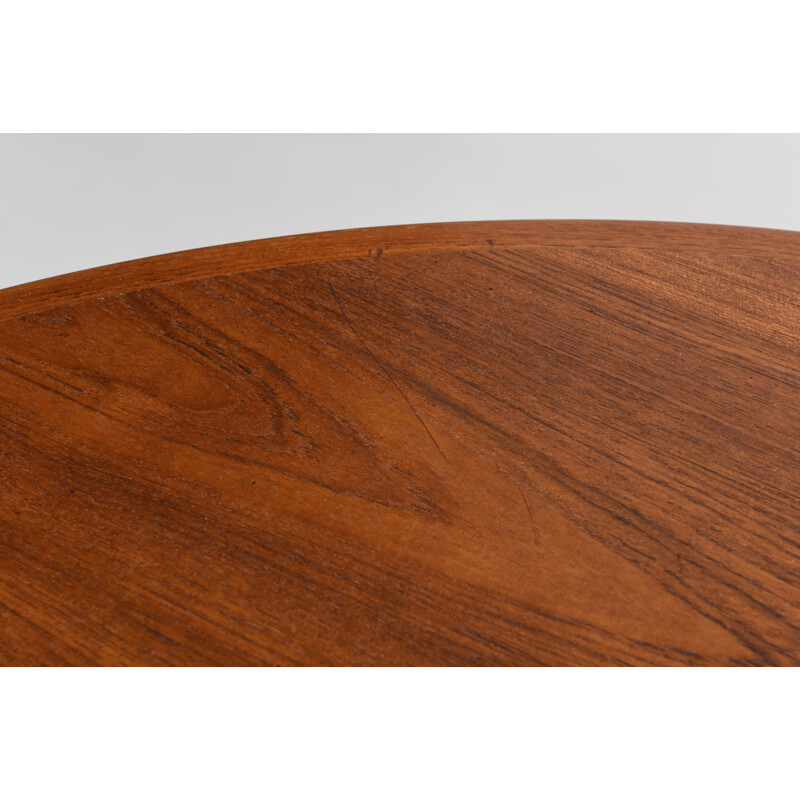 Round dining table in teak with 2 extensions - 1950s