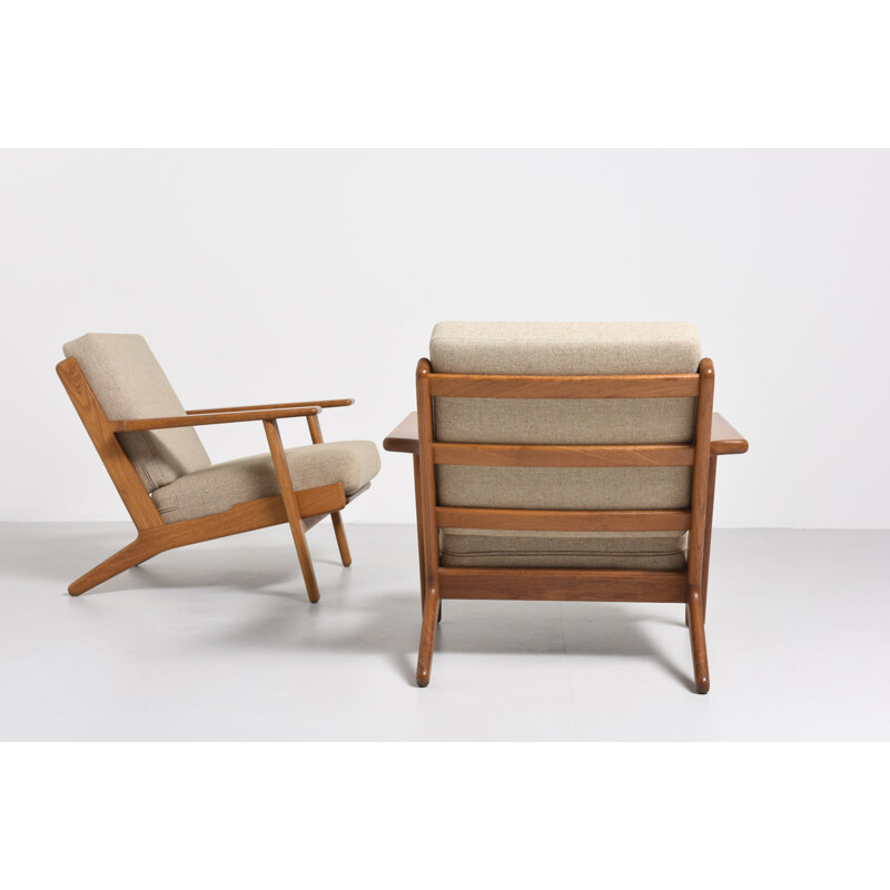 Paire de fauteuils GE-290 en teck par Hans J. Wegner - 1950