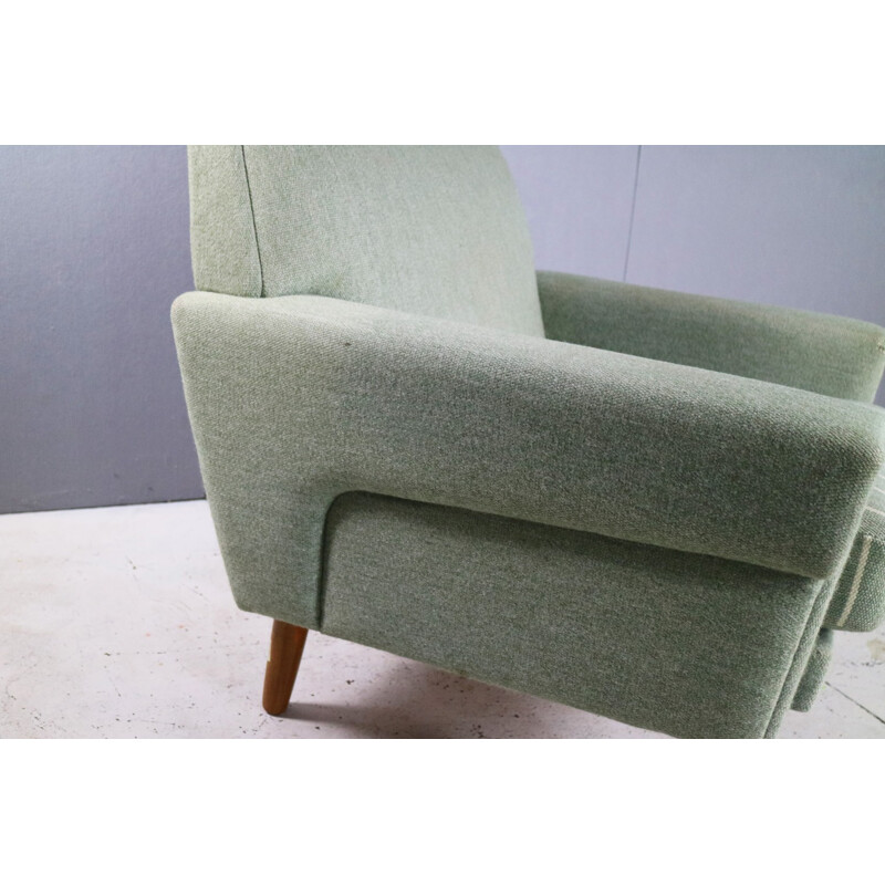 Danish high back mid century lounge chair - 1970s