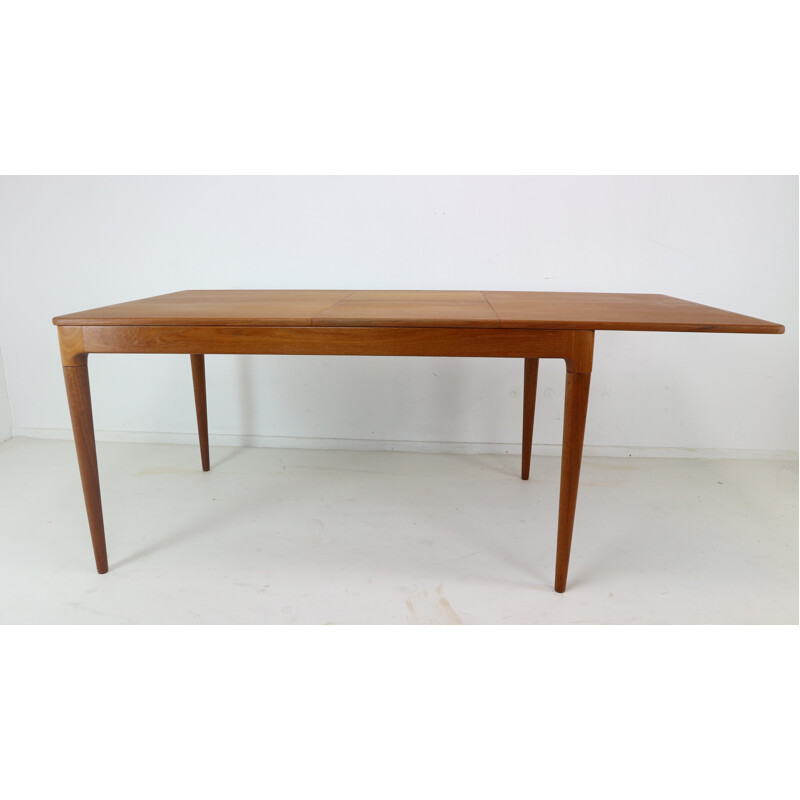 Teak Extendable Dining Table by Arne Hovmand-Olsen for Mogens Kold - 1950s