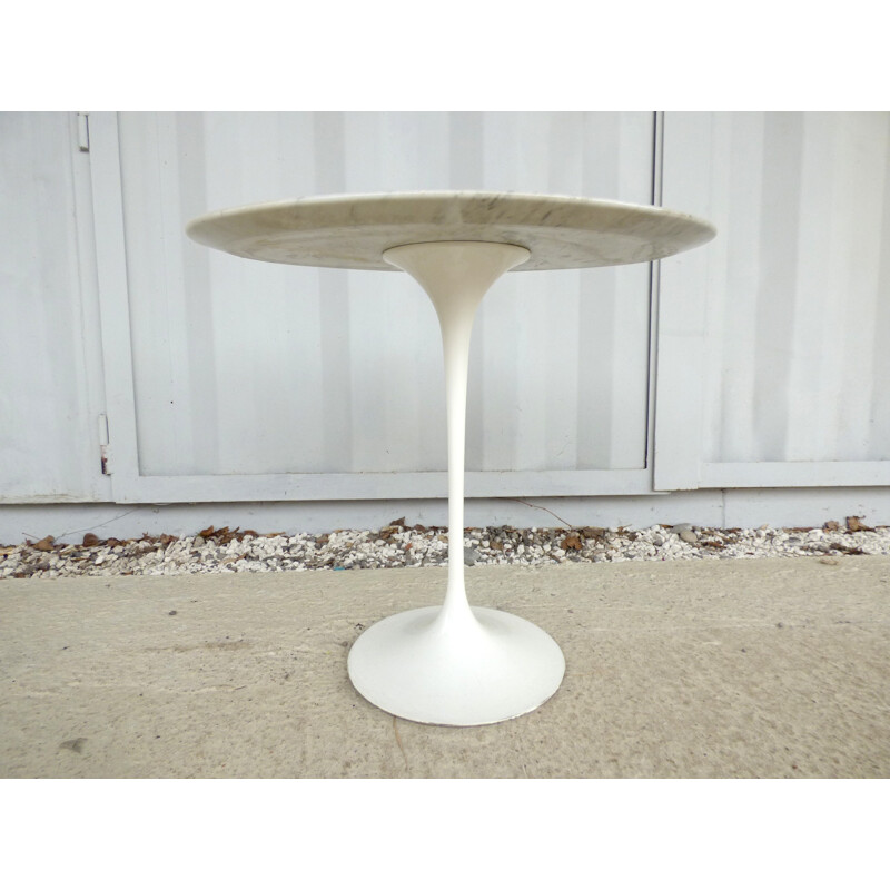 Mid-century Oval side pedestral by Saarinen for Knoll - 1960s