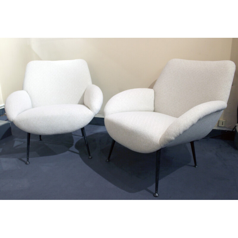 Pair of 121 model armchairs by T.Ruth for Artifort - 1960s
