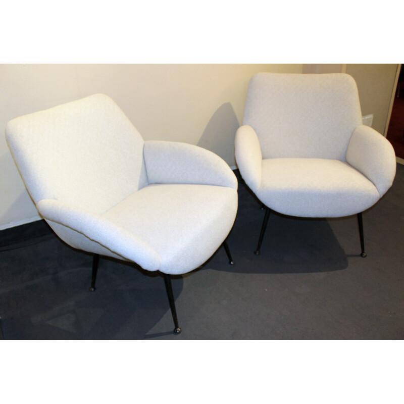 Pair of 121 model armchairs by T.Ruth for Artifort - 1960s