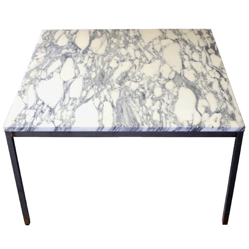 Table basse vintage en marbre de Carrare par Florence Knoll - 1970