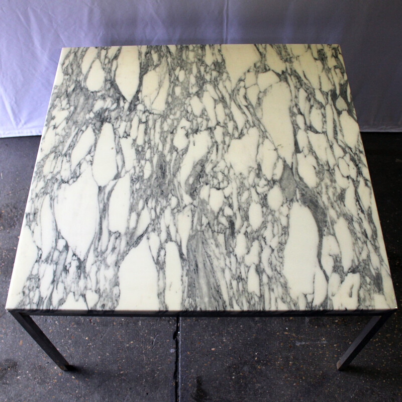 Vintage Carrara marble coffee table by Florence Knoll - 1970s