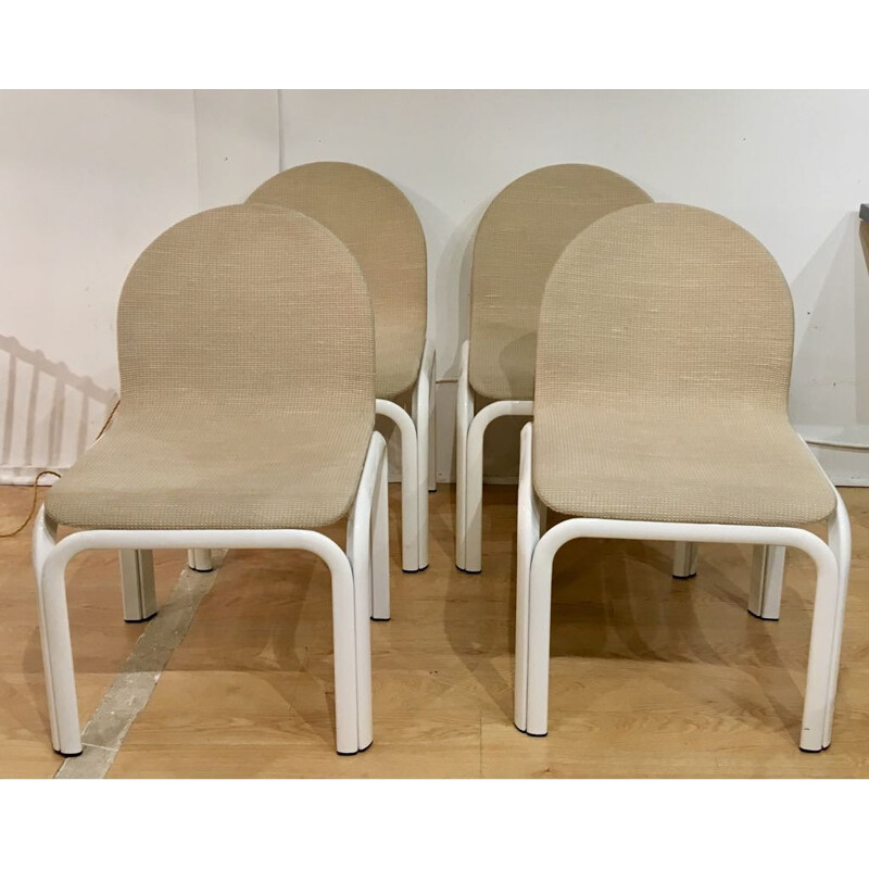 Suite de 4 chaises vintage par Gae Aulenti pour Knoll - 1970