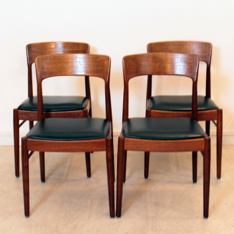 Set of 4 mid-century scandinavian chairs - 1960s