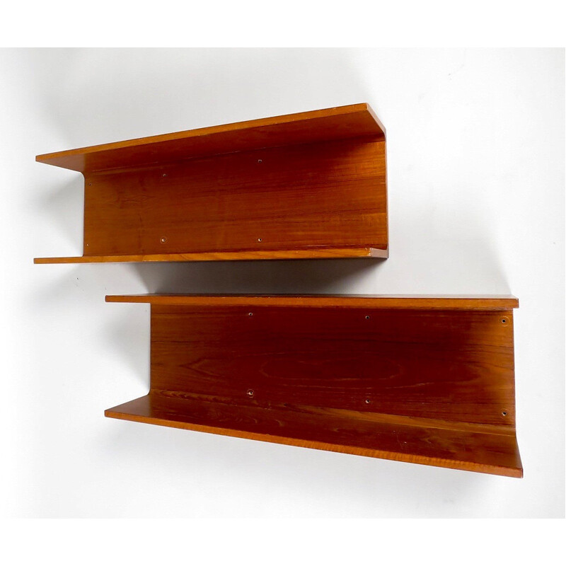 Duo of mid-century hanging teak shelves - 1950s