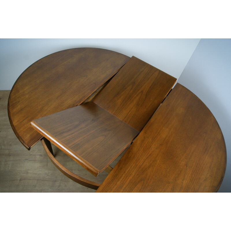Vintage Oval Extendable Teak Dining Table from G-Plan - 1960s