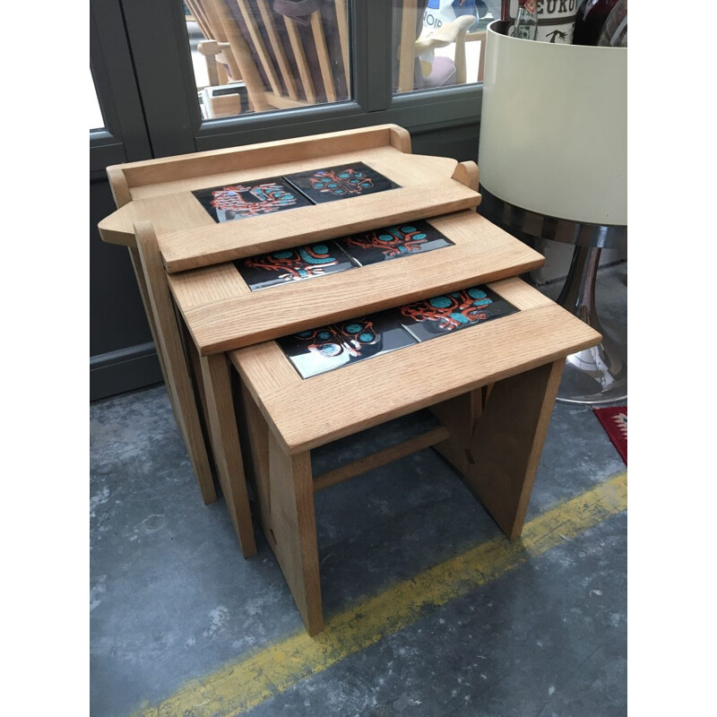 Vintage nesting tables in oak by Guillerme and Chambron - 1960s