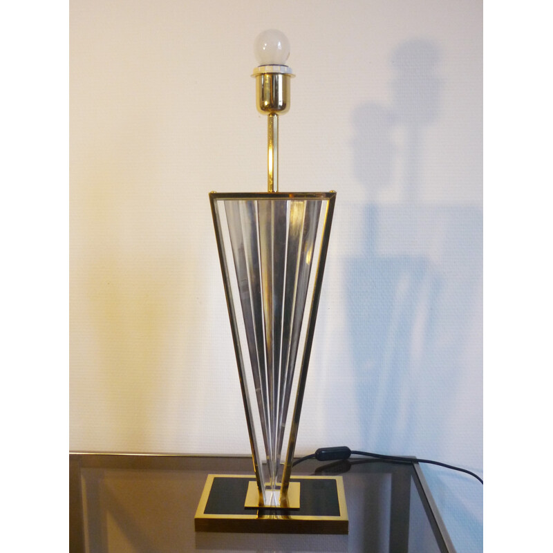 Mid-century plexiglas and brass lamp - 1970s