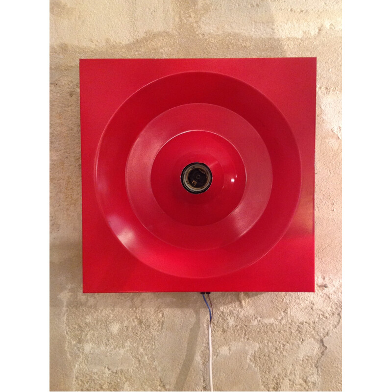 Vintage red lacquered metal wall lamp by Klaus Hempel - 1970s