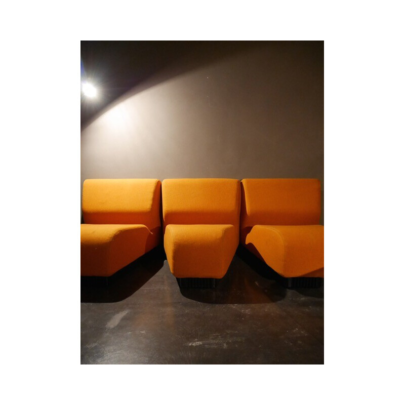 Canapé modulaire orange 3 places par Don Chadwick pour Hermann Miller - 1974