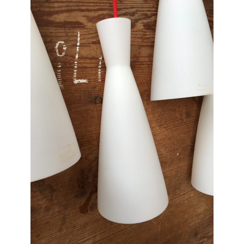 Set of 8 mid-century hanging lamps in opaline - 1970s