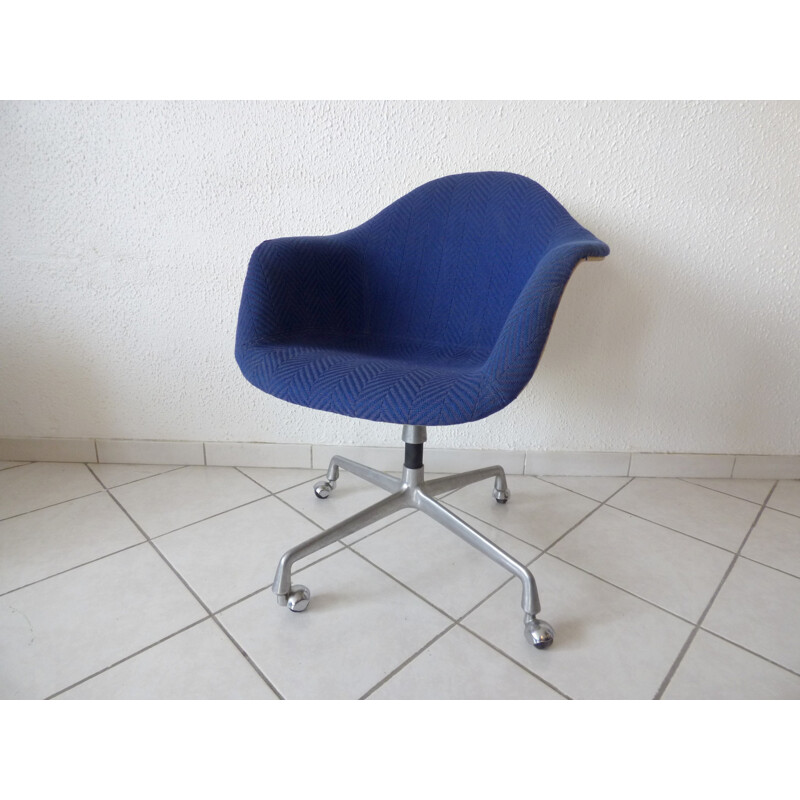 Vintage blue wheelchair by Eames for Herman Miller - 1970s