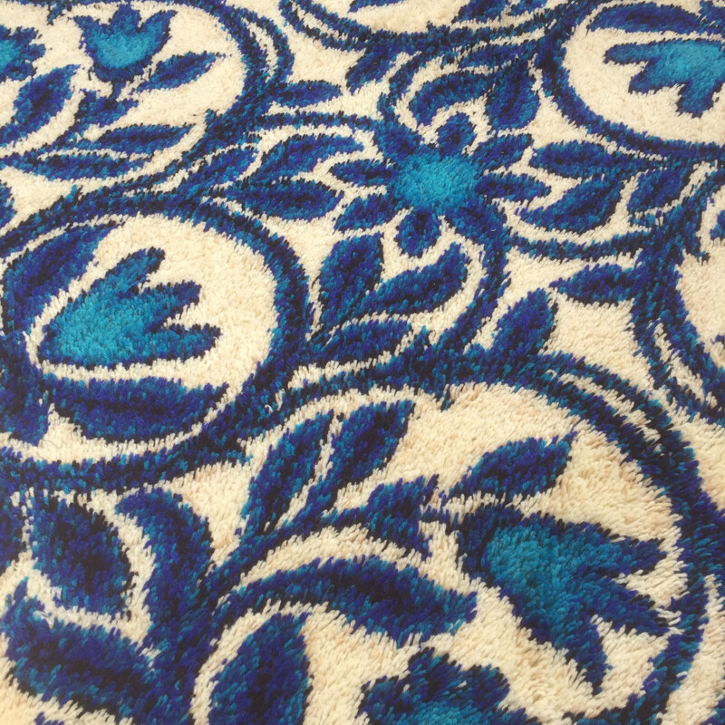 Vintage Berg RYA rug Flower Power made by Bergoss - 1970s