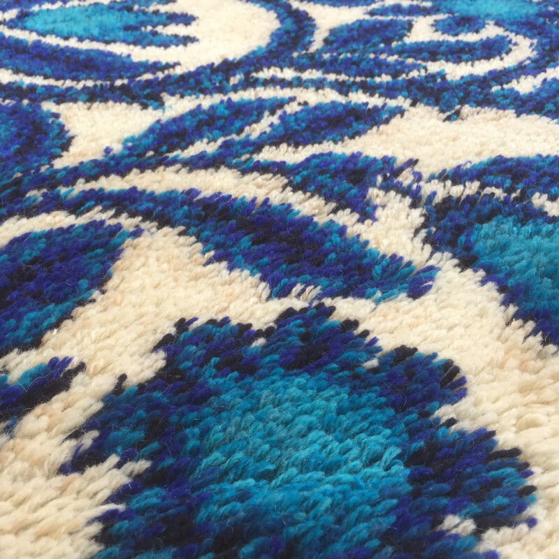 Vintage Berg RYA rug Flower Power made by Bergoss - 1970s