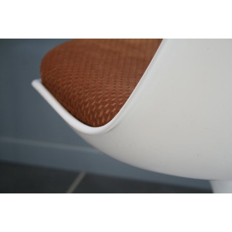 Swivelling tulip chair in fibreglass and fabric, Eero SAARINEN - 1960s