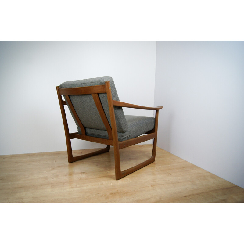 Easy Chair model "FD130"  by Peter Hvidt & Orla Mølgaard-Nielsen for France & Søn - 1960s