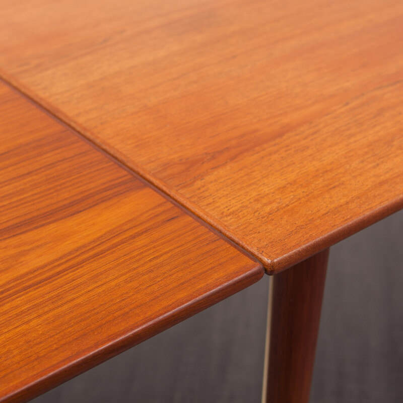 Scandinavian dining table "312" in teak by HVIDT & NIELSEN - 1950s