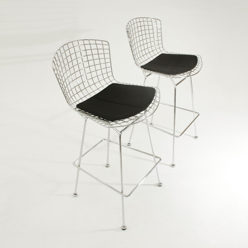 Pair of Bertoia chairs by Harry Bertoia for Knoll - 1950s