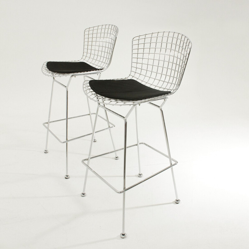 Pair of Bertoia chairs by Harry Bertoia for Knoll - 1950s