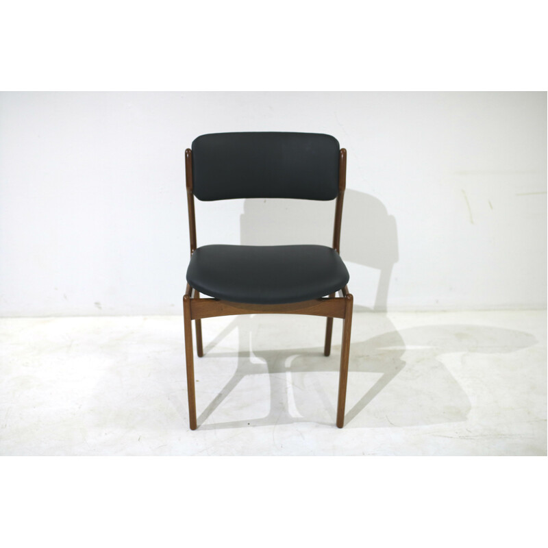 Set of 6 teak dining chairs by Erik Buch for Oddense Maskinsnedkeri AS - 1960s