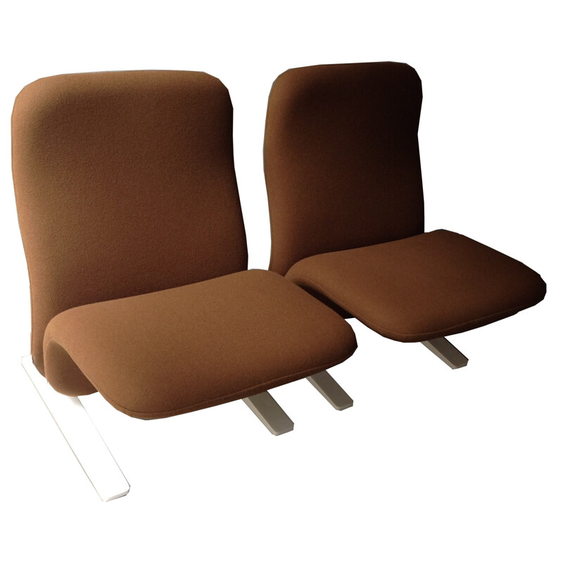 Pair of brown armchairs "Concorde F780 " Concorde", Pierre PAULIN - 1970s