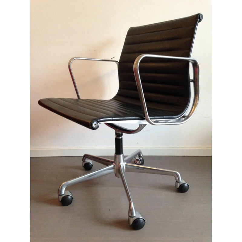 Vintage EA108 Chair by Charles & Ray Eames for ICF - 1970s