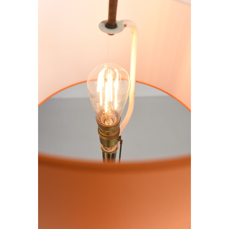 Lampadaire vintage en laiton avec abat-jour orange - 1950