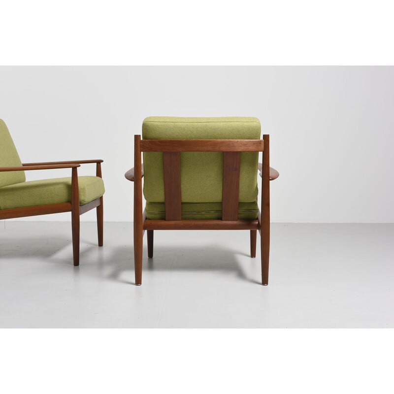 Pair of vintage armchairs in wood by Grete Jalk - 1950s