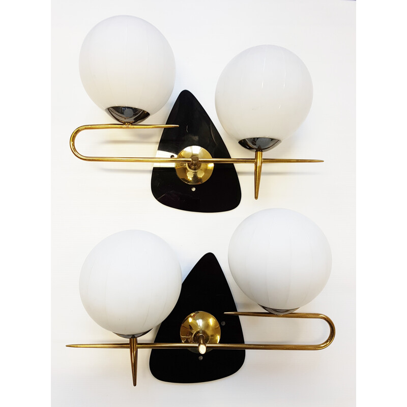Set of 2 wall lamps in brass, plexiglass and glass - 1950s